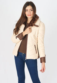 เสื้อแจ็กเก็ตหนังทูโทน (ครีม) - Two Tones Faux Fur PU Jacket